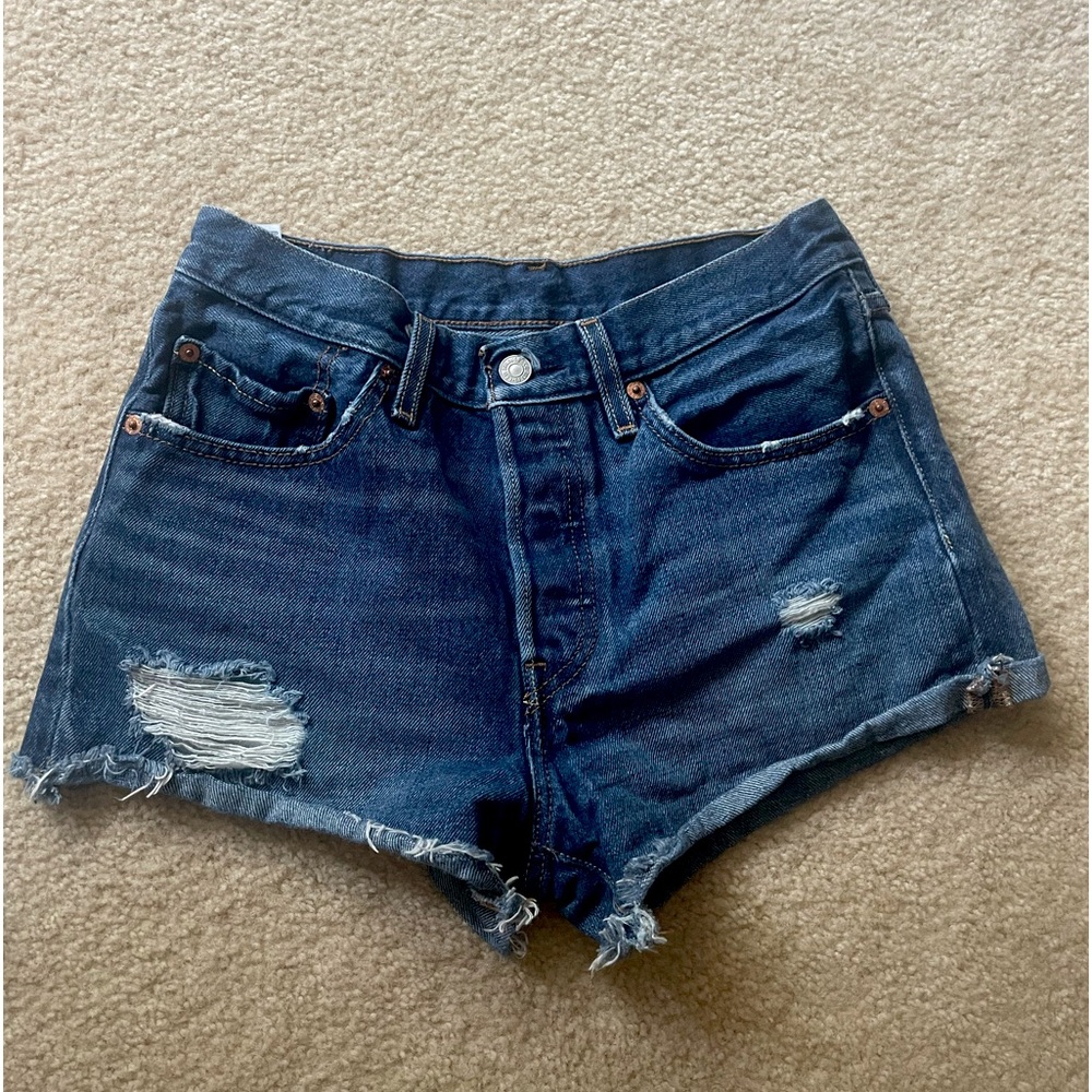 LEVI’S W26 cutoff 501